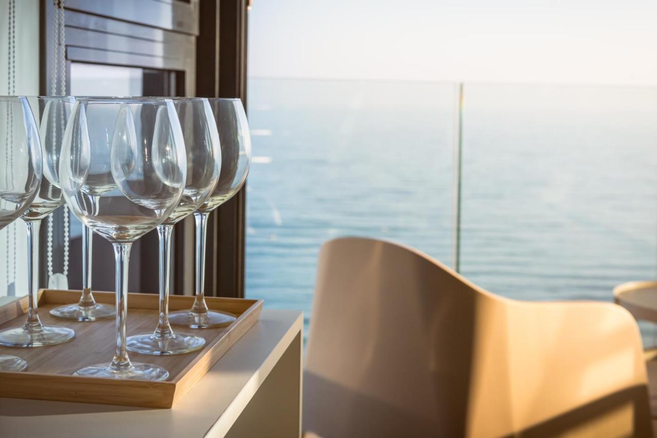 Modern Sea Front Jacuzzi Blue Sky Daire Alicante Dış mekan fotoğraf